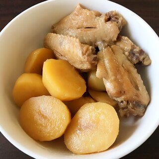 手羽先とじゃがいもの甘辛煮♪